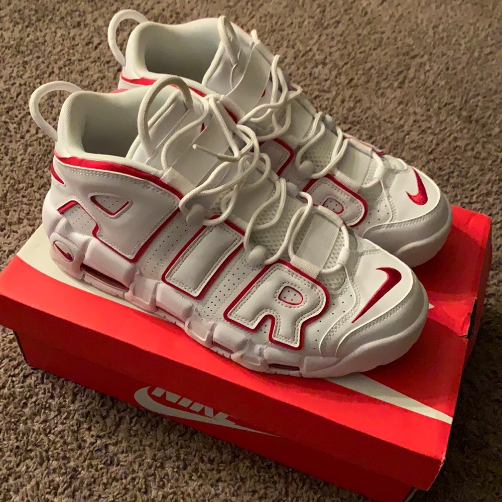 I am selling my Air More Uptempo ‘96